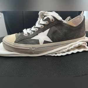 Golden Goose VSTAR 2 Sneakers. Olive green, like new. Worn 3x max.